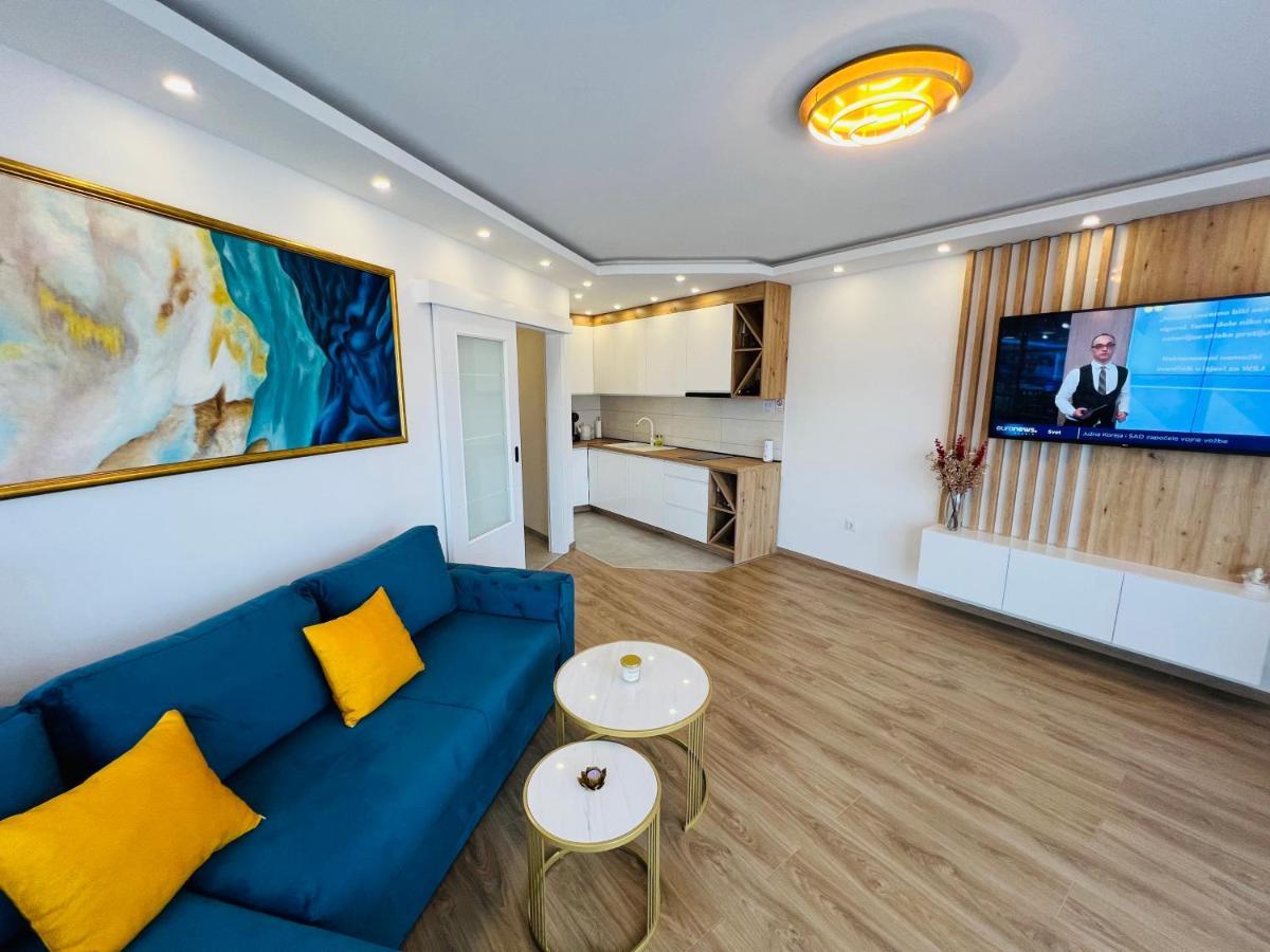 Grand Lux Apartment Doboj Buitenkant foto